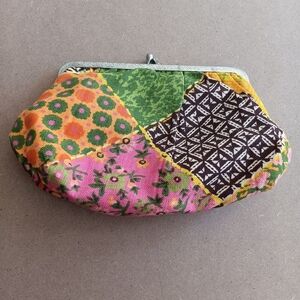 Vintage Patchwork Cosmetic Pouch Multicolor Floral Kiss Lock Frame Boho Bag